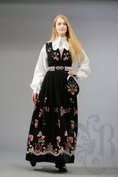 Grafferbunad med brodert liv
